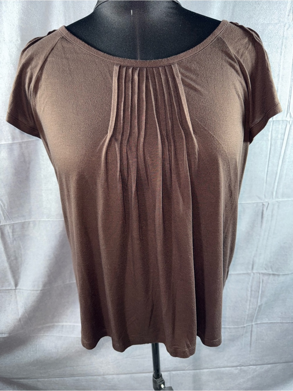 2892-Apt. 9 Brown Pleated Front Short Sleeve Tee